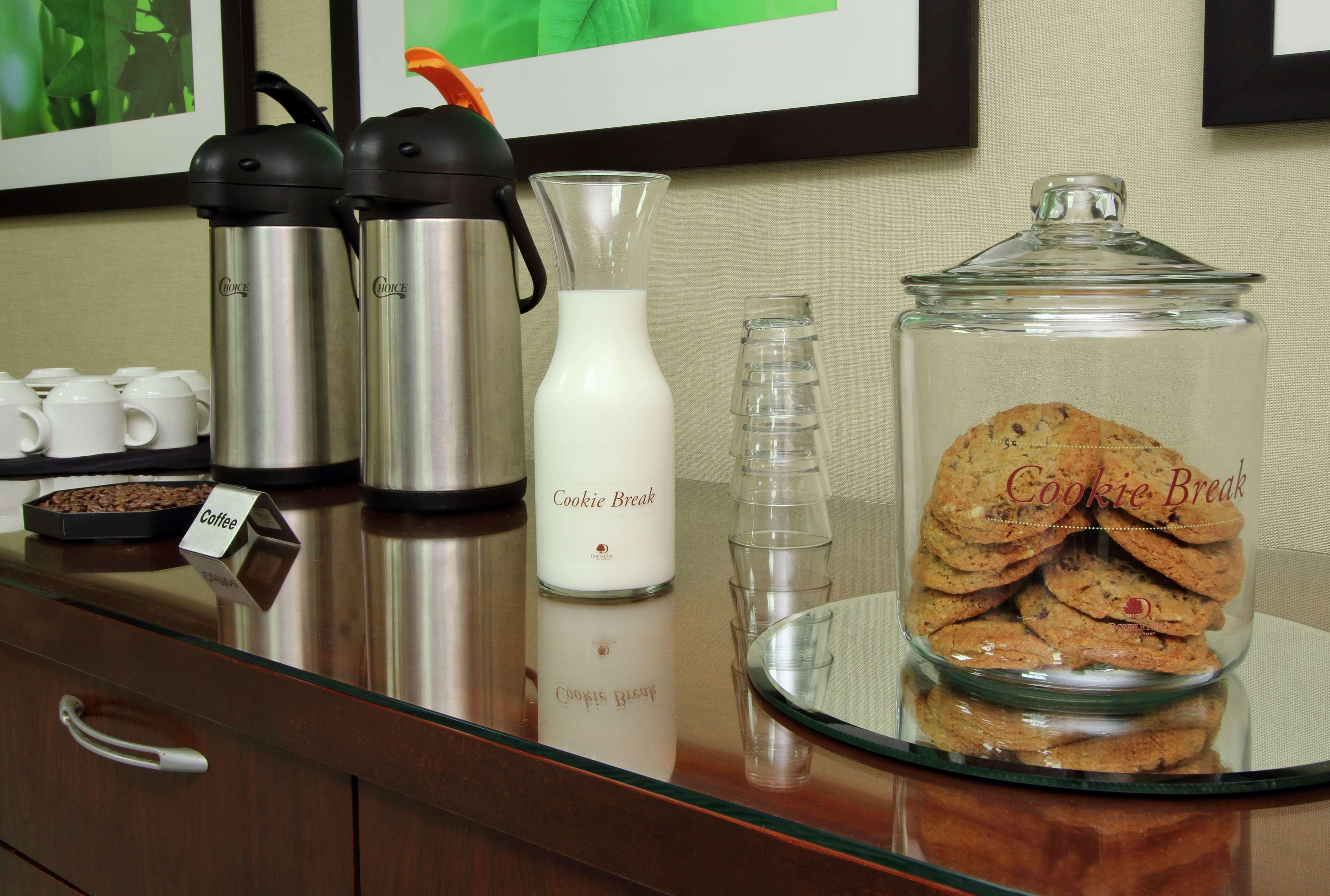 Doubletree By Hilton Newark Hotel Eksteriør billede